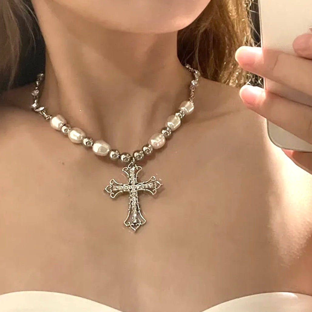 CLEO necklace